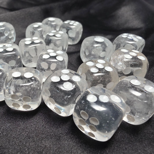 Clear quartz crystal die guardian of clarity
