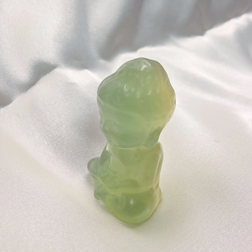 Fluorita verda figura de Buda d’equilibri natural