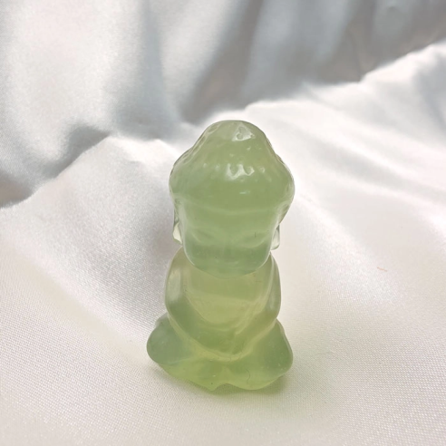 Fluorita verda figura de Buda d’equilibri natural