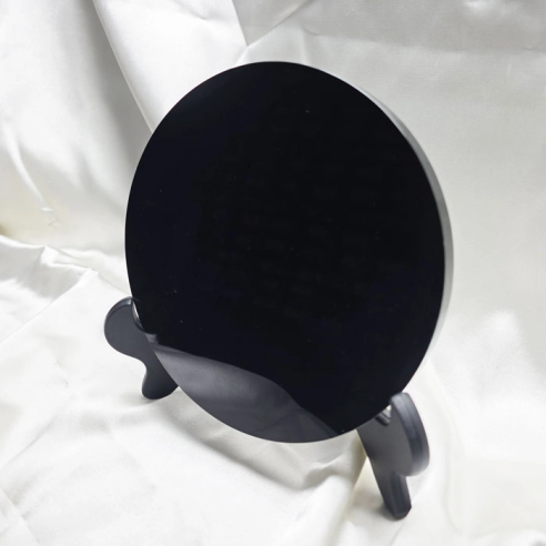 Espelho de obsidiana negra – disco de 15 cm. Reflexo vulcânico noturno