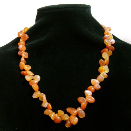 Collar hojas carneola