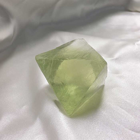 Fluorite octahedron. Mental clarity and spiritual balance