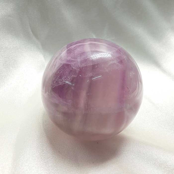 Fluorita bola. Claredat mental i equilibri espiritual