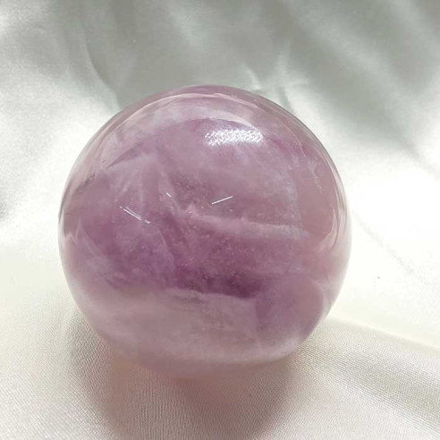 Fluorita bola. Claredat mental i equilibri espiritual