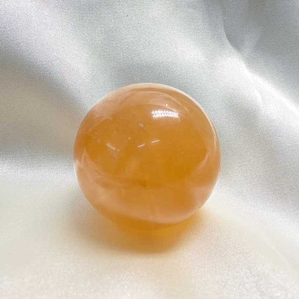 Fluorite sphere. Mental clarity and spiritual balance