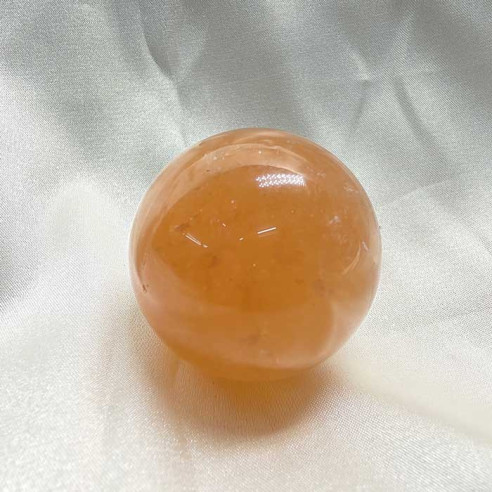 Fluorita bola. Claredat mental i equilibri espiritual