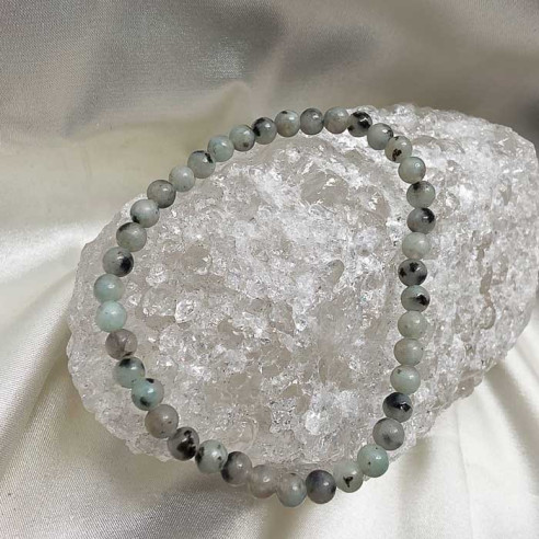 Jaspe kiwi brazalete bola lisa 4mm. Energía y protección.