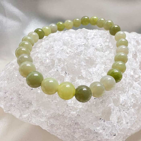 Jade verde brazalete bola lisa 6mm. Orden y claridad.