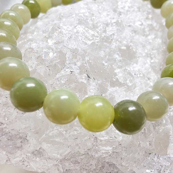 Jade verde brazalete bola lisa 6mm. Orden y claridad.