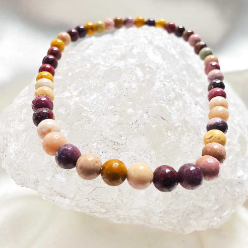Mookaite smooth bead bracelet 4mm. Earth and balance.
