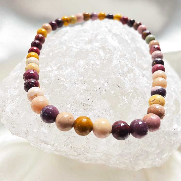 Mokaita brazalete bola lisa 4mm. Protección y solidez.