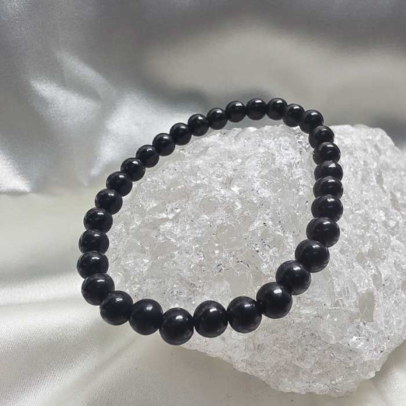 Shungit brazalete bola lisa 6mm. Calma y naturaleza.