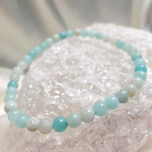 Amazonita brazalete bola 4mm. Calma y comunicación.