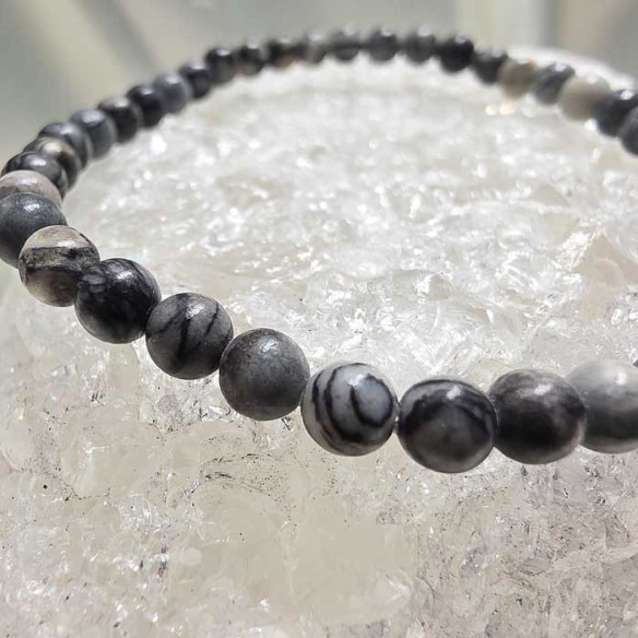 Jaspe cebra brazalete bola 4mm. Equilibrio y constancia.
