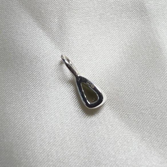 Moldavita colgante en plata Cristalljoia Barcelona