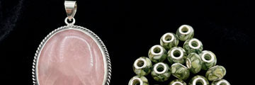 Colgante mineral y plata – elegancia mineral con brillo sutil