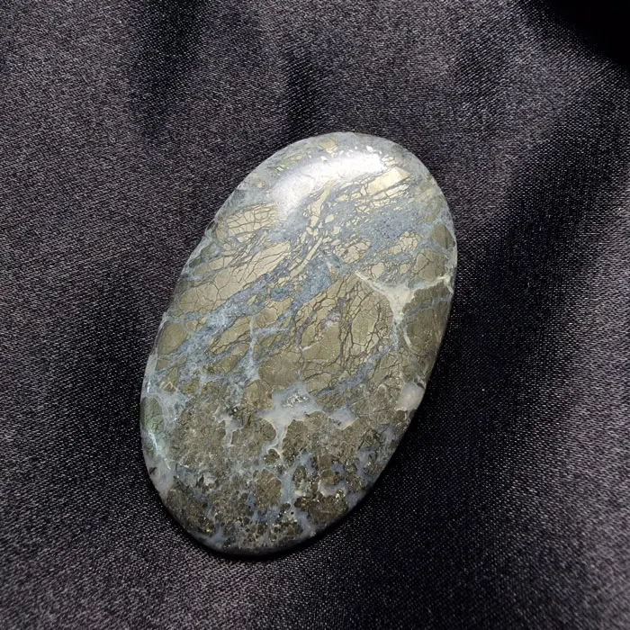 cabuj&oacute;n de mineral