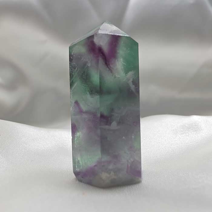 Fluorita propiedades disponible para comprar en Cristalljoia Minerales en Barcelona