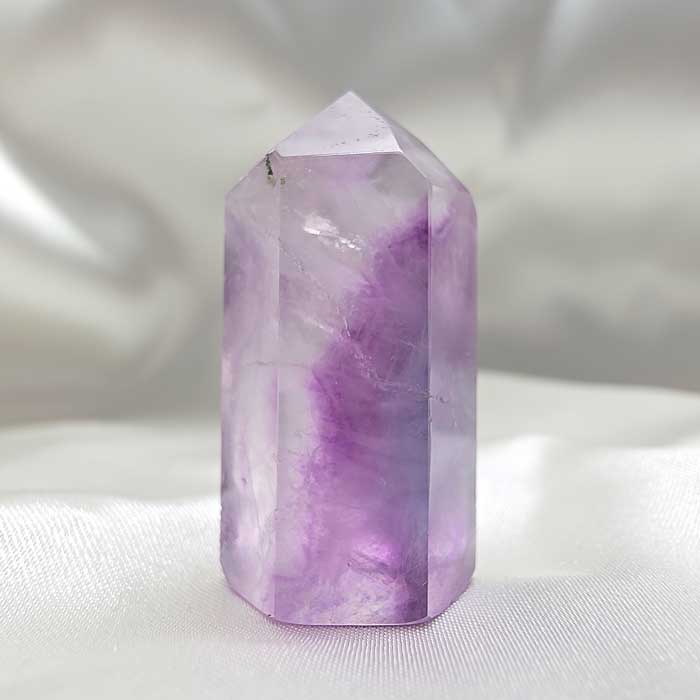 Fluorita propiedades disponible para comprar en Cristalljoia Minerales en Barcelona